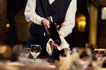 Nettoyage du linge de table et tenues des employés de votre restaurant